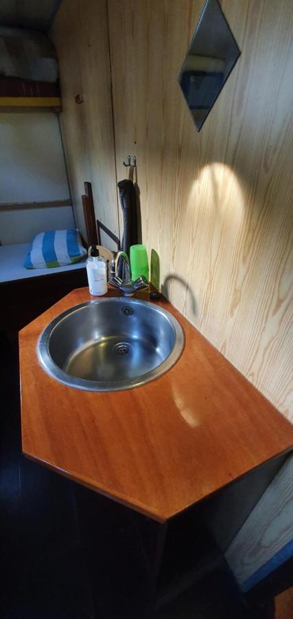 Intersail Hostel - Avontuur Amsterdam Exteriör bild