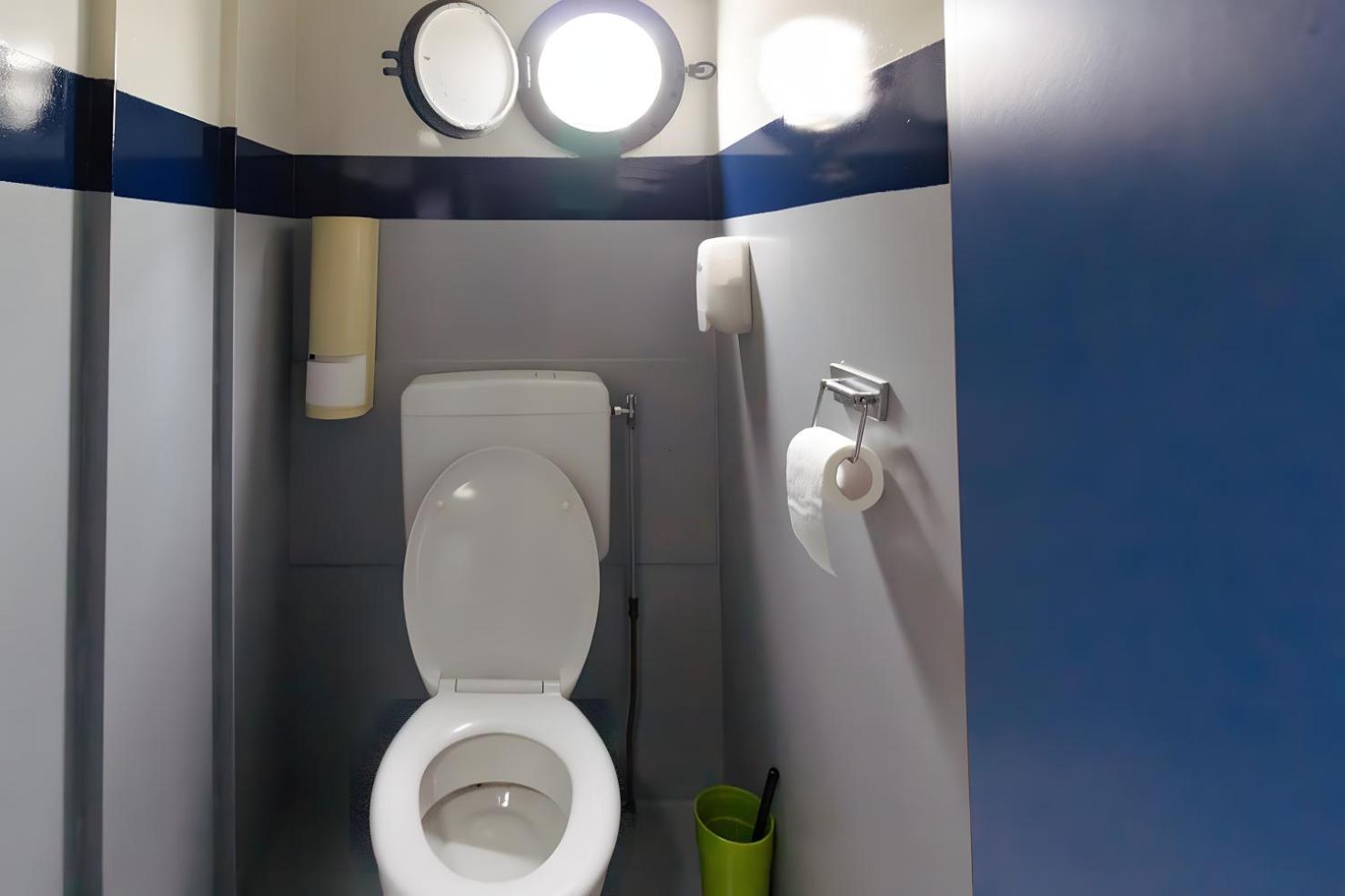 Intersail Hostel - Avontuur Amsterdam Exteriör bild