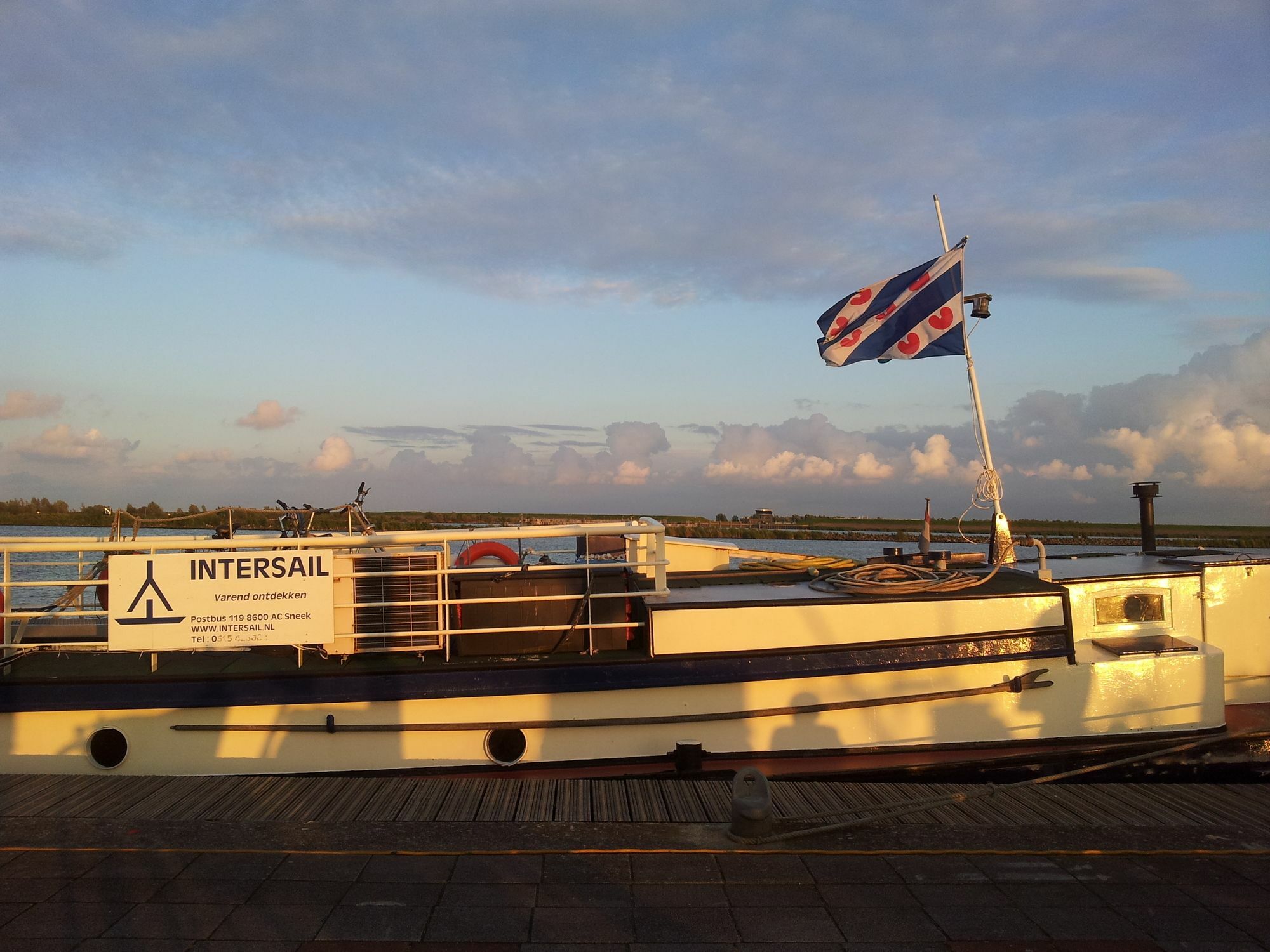 Intersail Hostel - Avontuur Amsterdam Exteriör bild